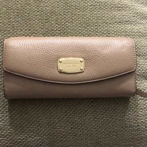 Michael Kors long wallet